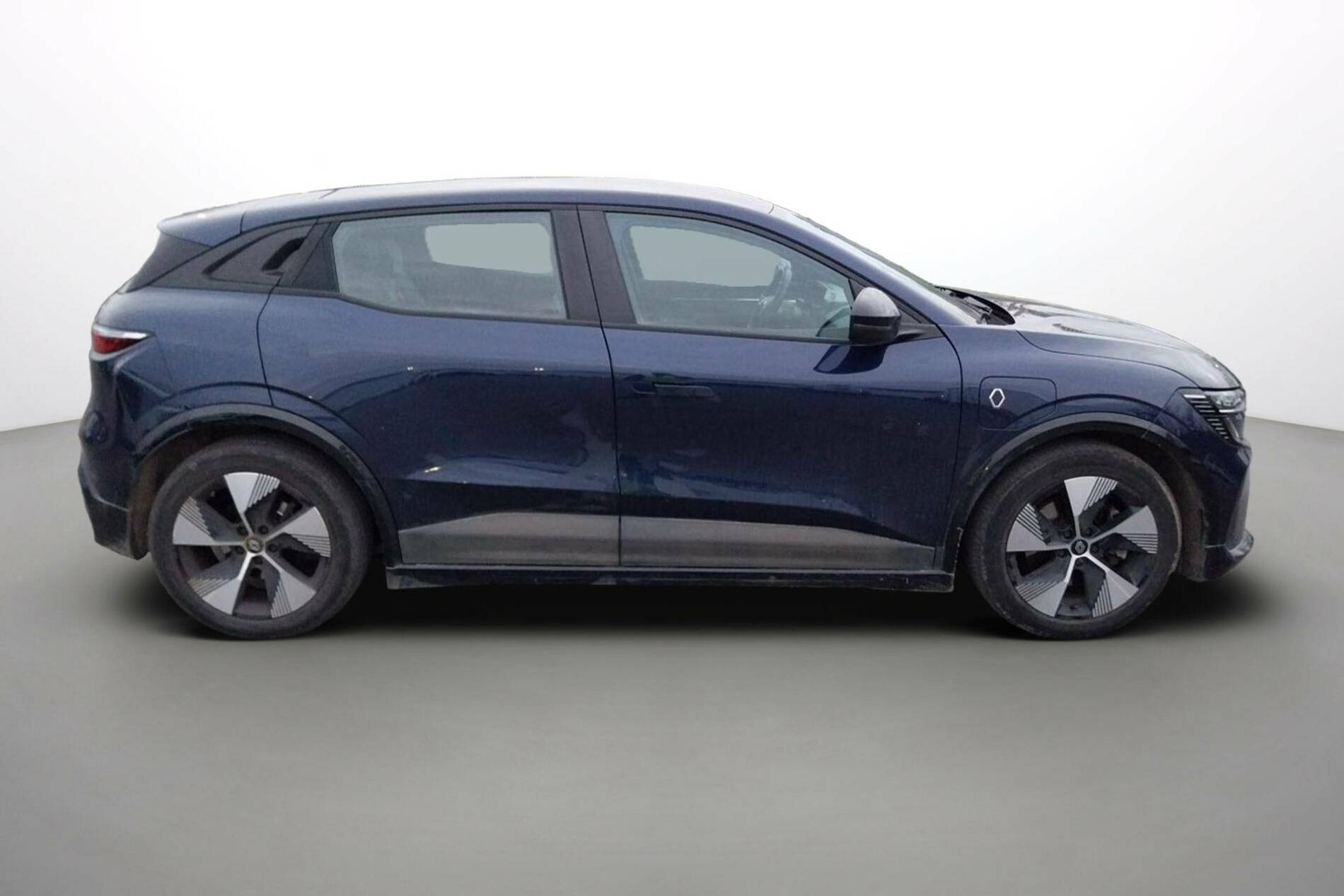 Vente en ligne Renault Megane E-Tech  EV60 220 ch super charge au prix de 19 990 €