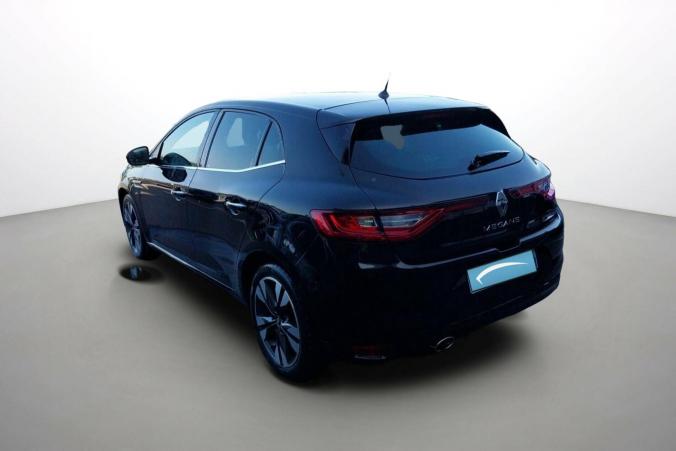 Vente en ligne Renault Megane 4 Mégane IV Berline dCi 110 Energy EDC au prix de 15 990 €