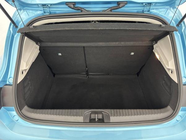 Vente en ligne Renault Clio 5 Clio TCe 90 - 21 au prix de 12 490 €