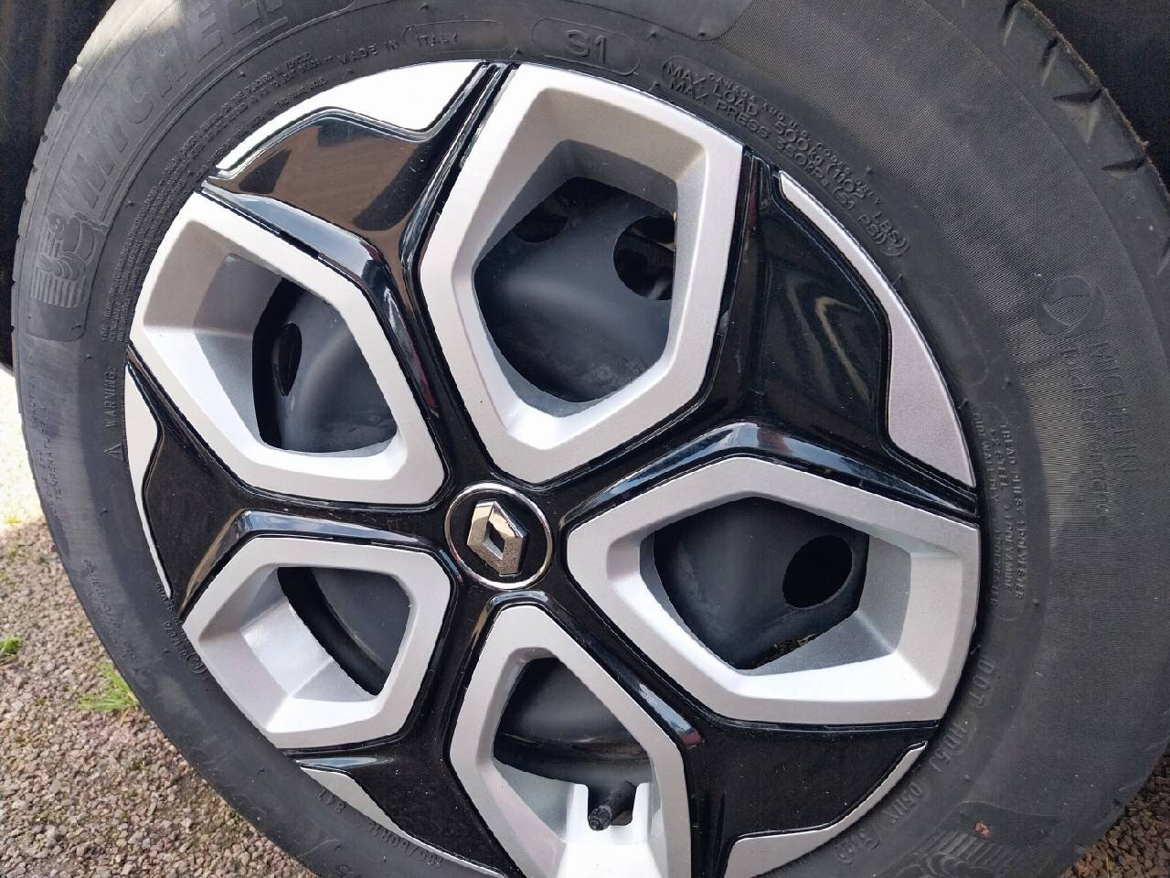 Vente en ligne Renault Twingo Electrique Twingo III E-Tech au prix de 10 990 €