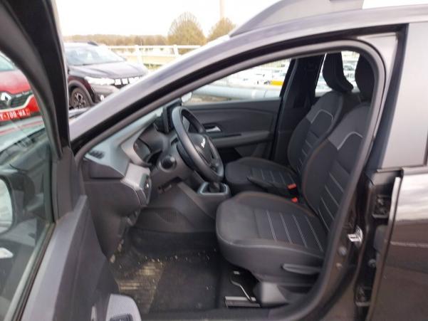 Vente en ligne Dacia Sandero  ECO-G 100 au prix de 17 790 €