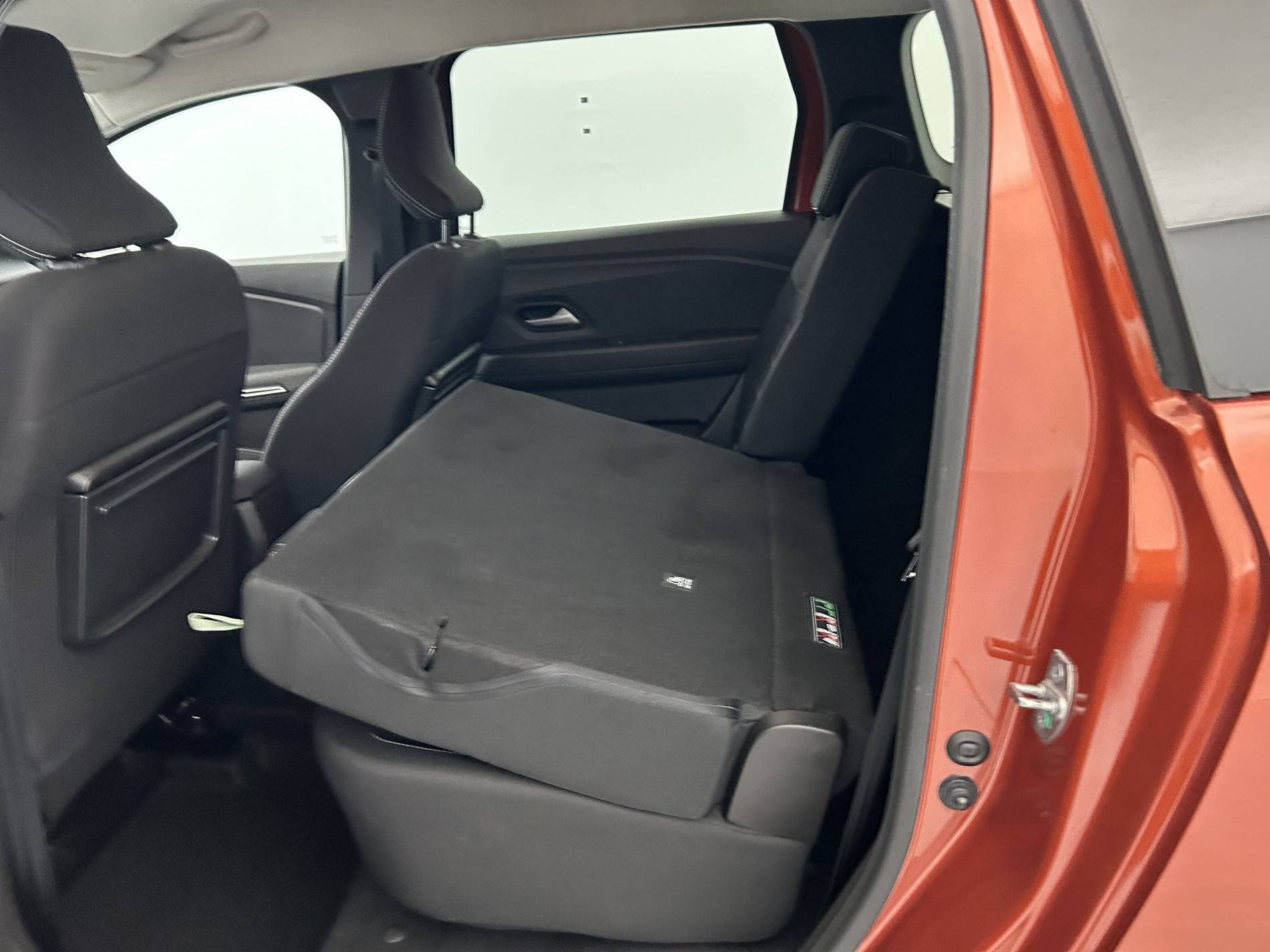 Vente en ligne Dacia Jogger  ECO-G 100 5 places au prix de 18 990 €