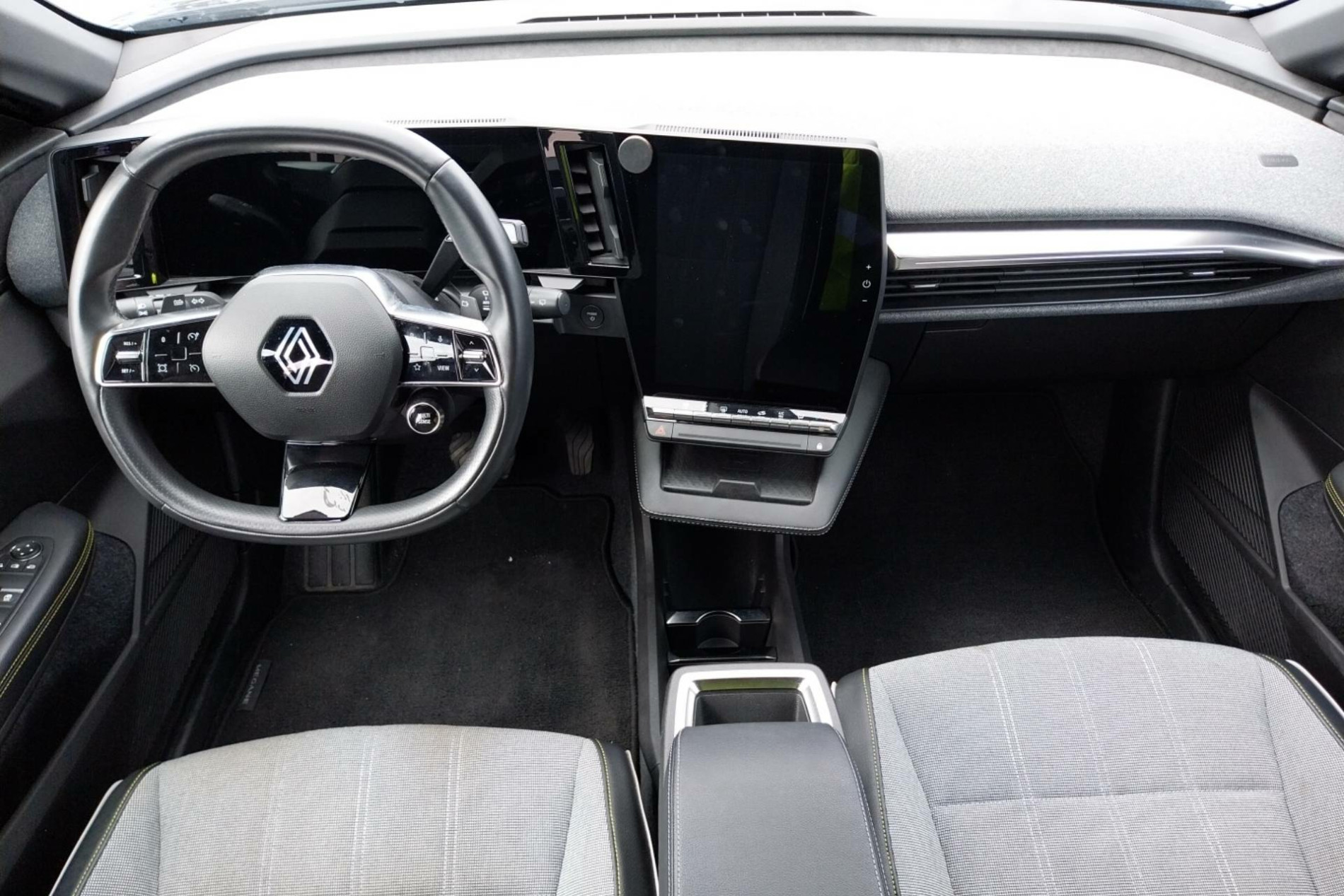 Vente en ligne Renault Megane E-Tech  EV40 130ch standard charge au prix de 20 990 €