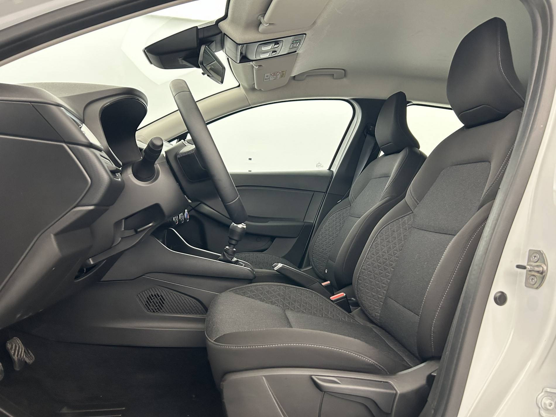 Vente en ligne Renault Clio 5 Clio TCe 90 au prix de 14 290 €