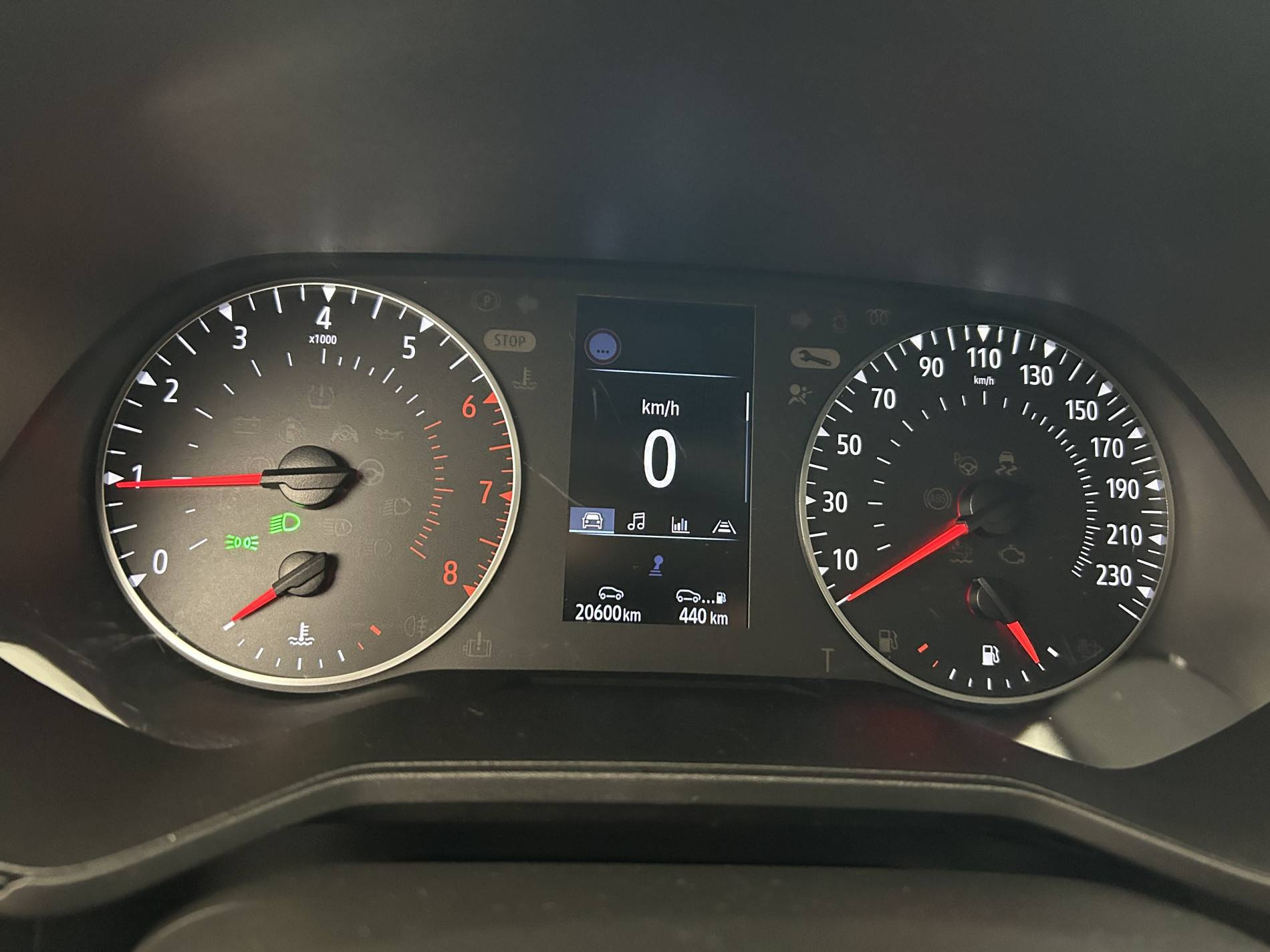 Vente en ligne Renault Clio 5 Clio TCe 90 au prix de 14 790 €