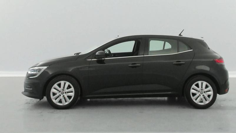 Vente en ligne Renault Megane 4 Mégane IV Berline TCe 140 EDC FAP au prix de 17 590 €