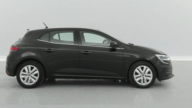 Vente en ligne Renault Megane 4 Mégane IV Berline TCe 140 EDC FAP au prix de 17 590 €