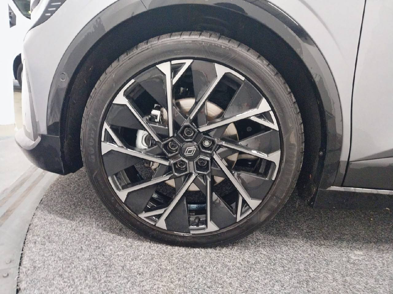 Vente en ligne Renault Megane E-Tech  220 ch autonomie confort au prix de 41 900 €