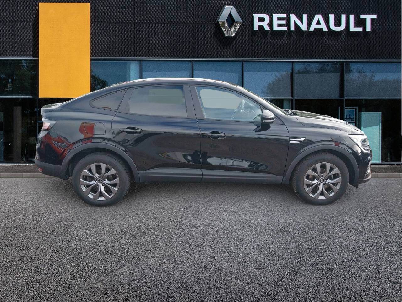 Vente en ligne Renault Arkana  TCe 140 EDC - 23 au prix de 21 790 €