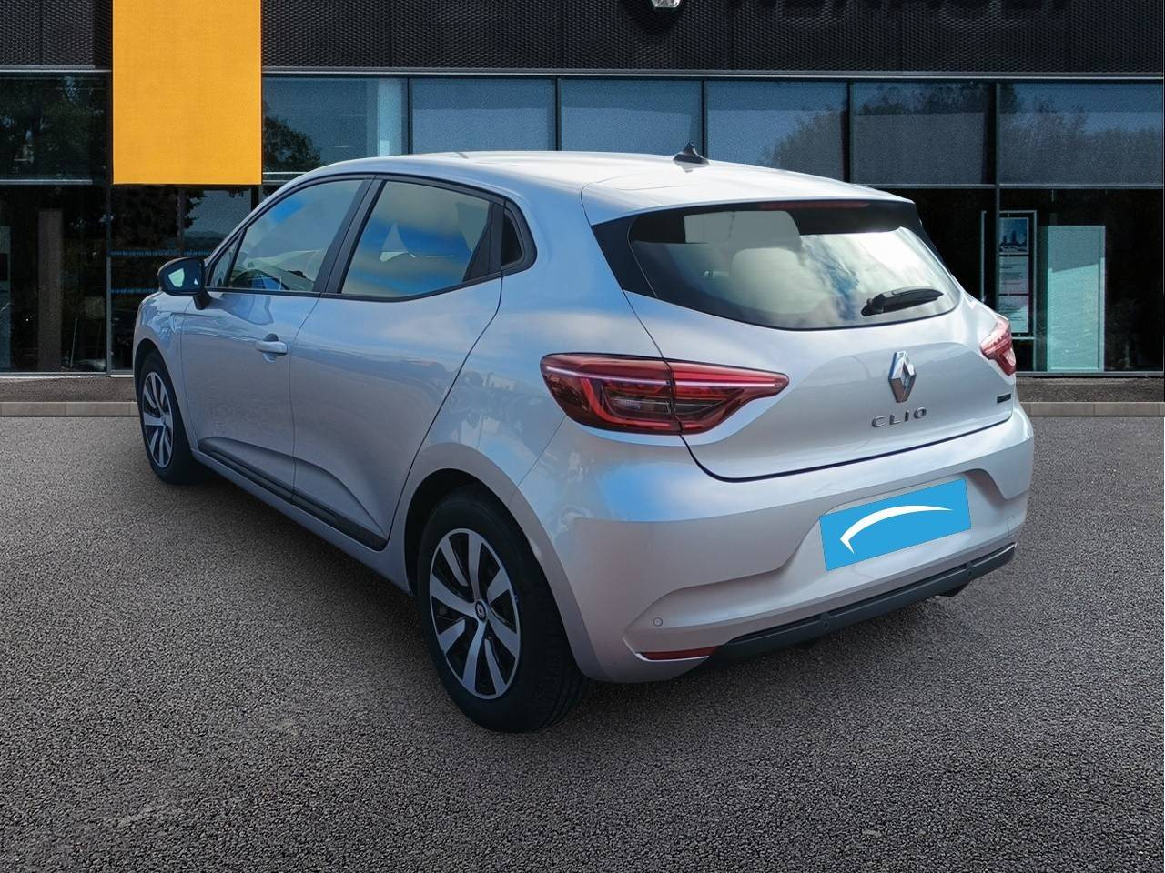 Vente en ligne Renault Clio 5 Clio E-Tech full hybrid 145 au prix de 17 990 €