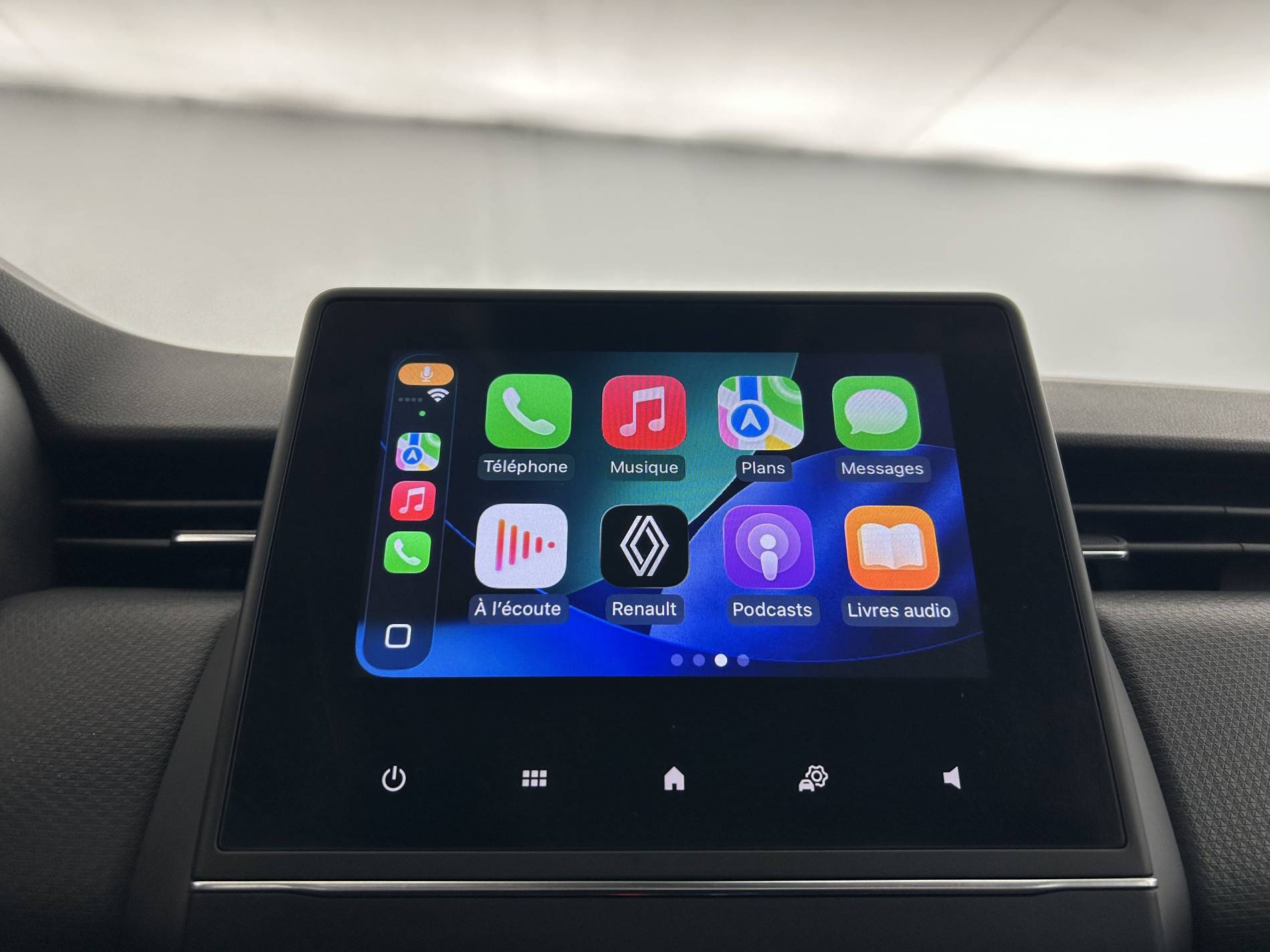 Vente en ligne Renault Clio 5 Clio E-Tech 140 - 21N au prix de 14 990 €