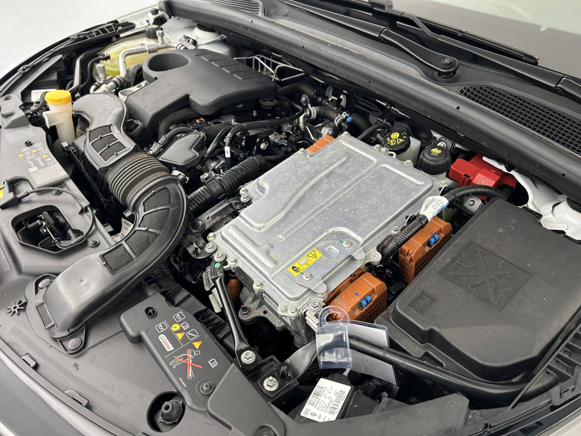 Vente en ligne Renault Clio 5 Clio E-Tech 140 - 21N au prix de 14 990 €