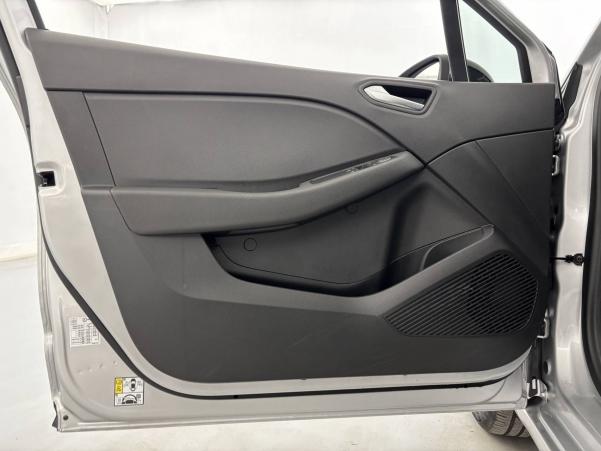 Vente en ligne Renault Clio 5 Clio TCe 90 au prix de 15 990 €