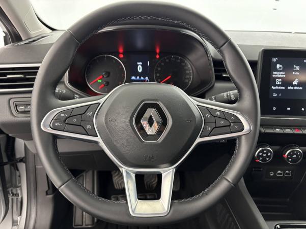 Vente en ligne Renault Clio 5 Clio TCe 90 au prix de 15 990 €