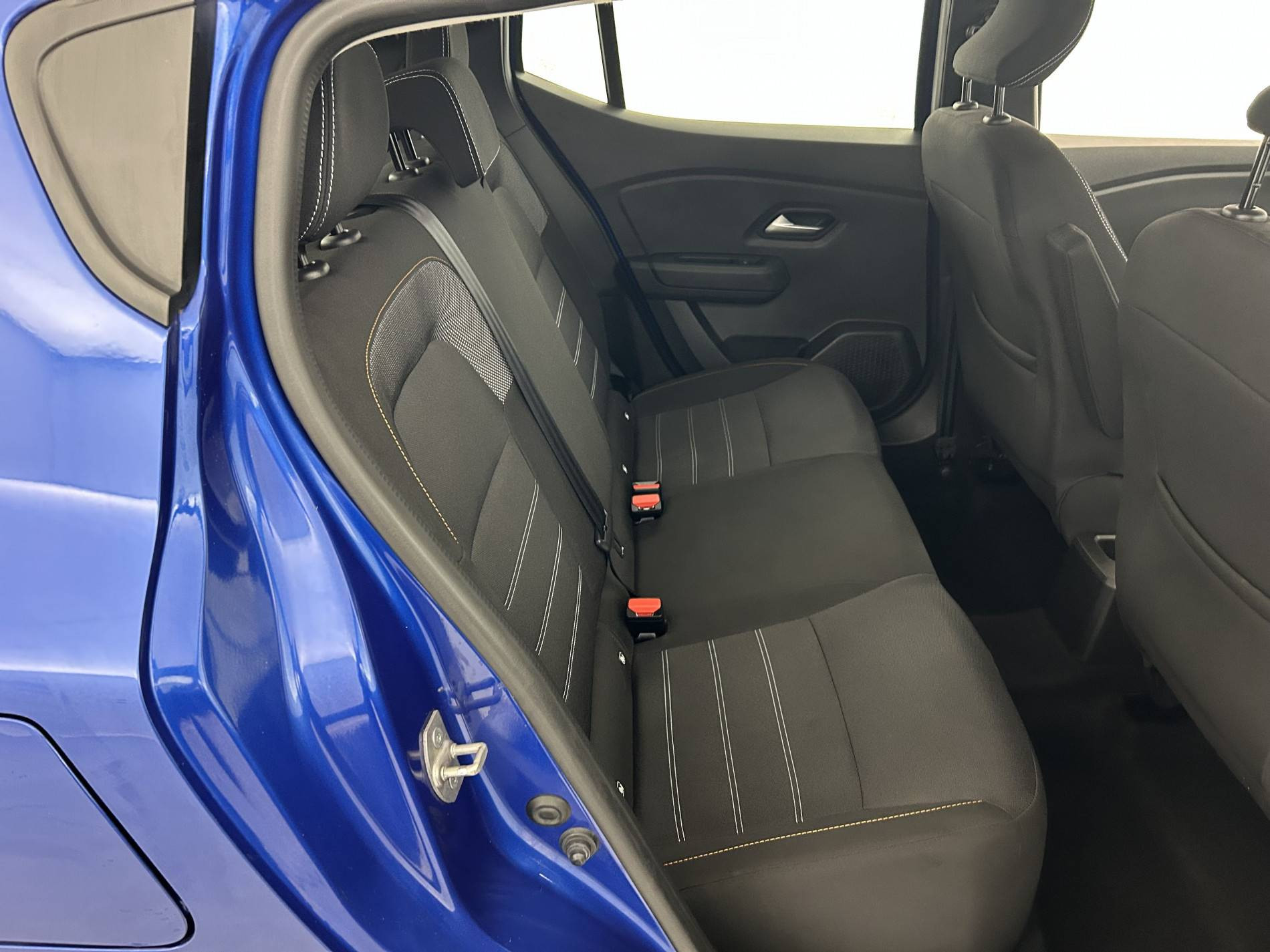 Vente en ligne Dacia Sandero 3  ECO-G 100 - 22 au prix de 14 390 €