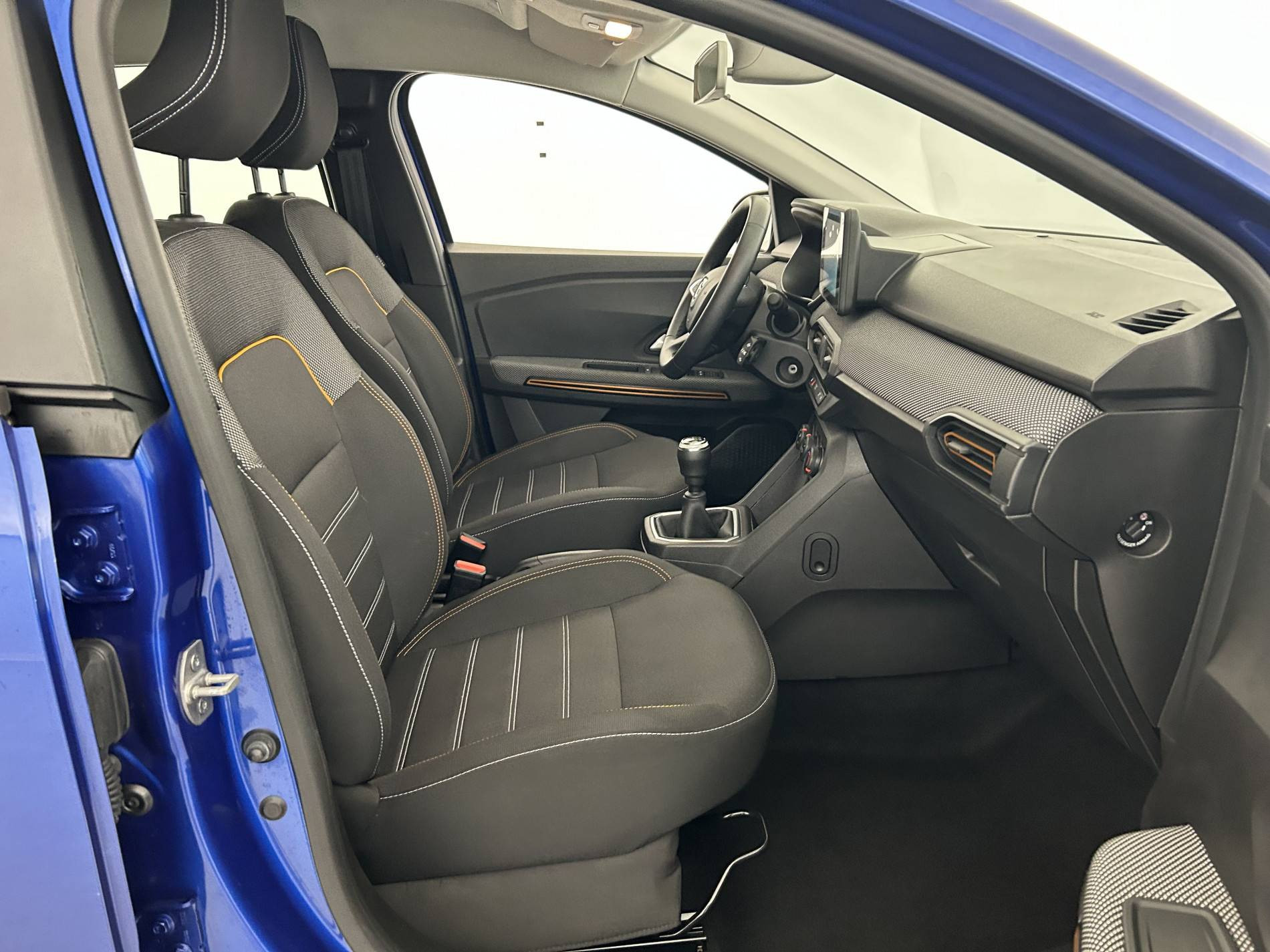 Vente en ligne Dacia Sandero 3  ECO-G 100 - 22 au prix de 14 390 €