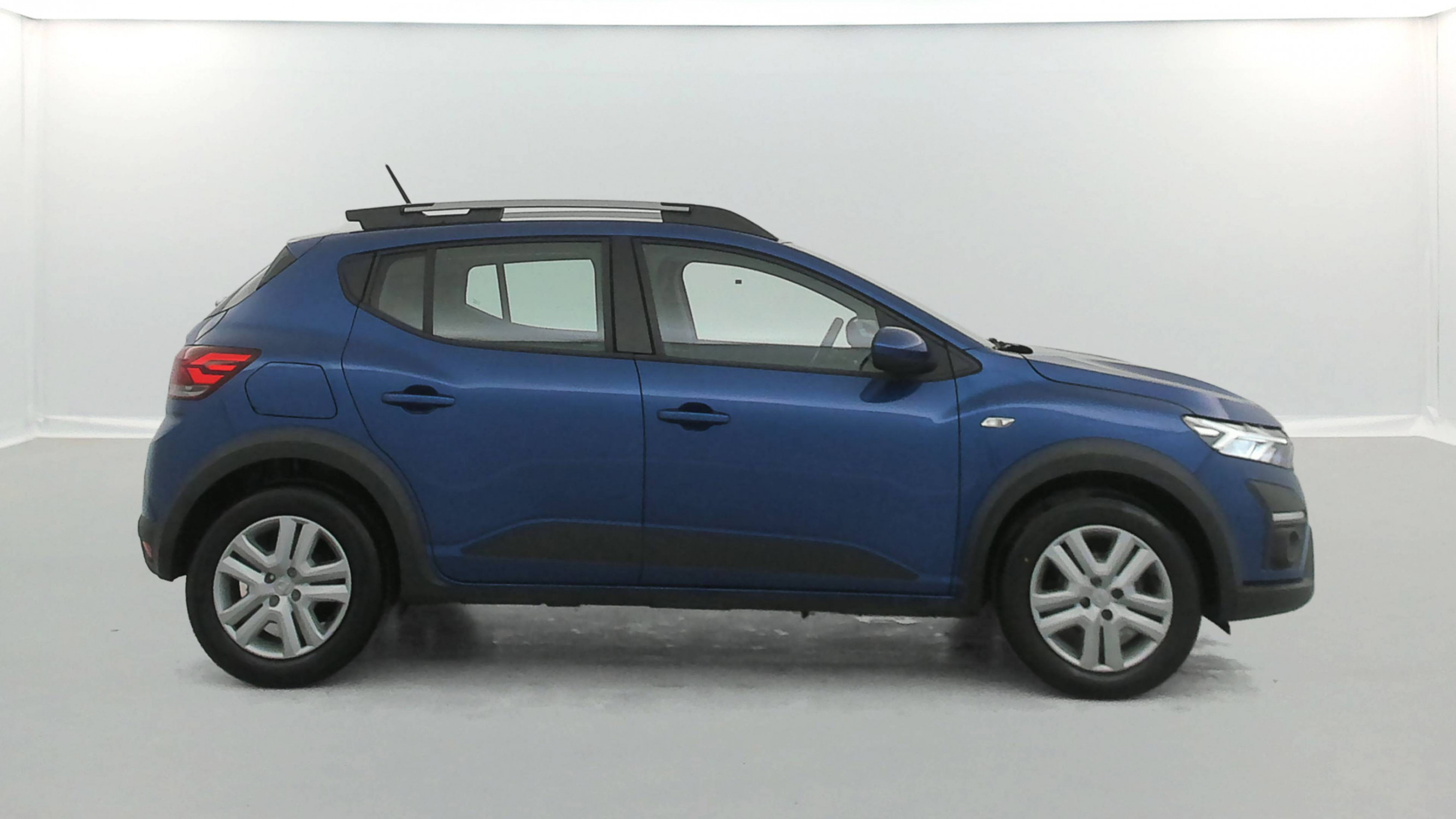 Vente en ligne Dacia Sandero 3  ECO-G 100 - 22 au prix de 14 390 €