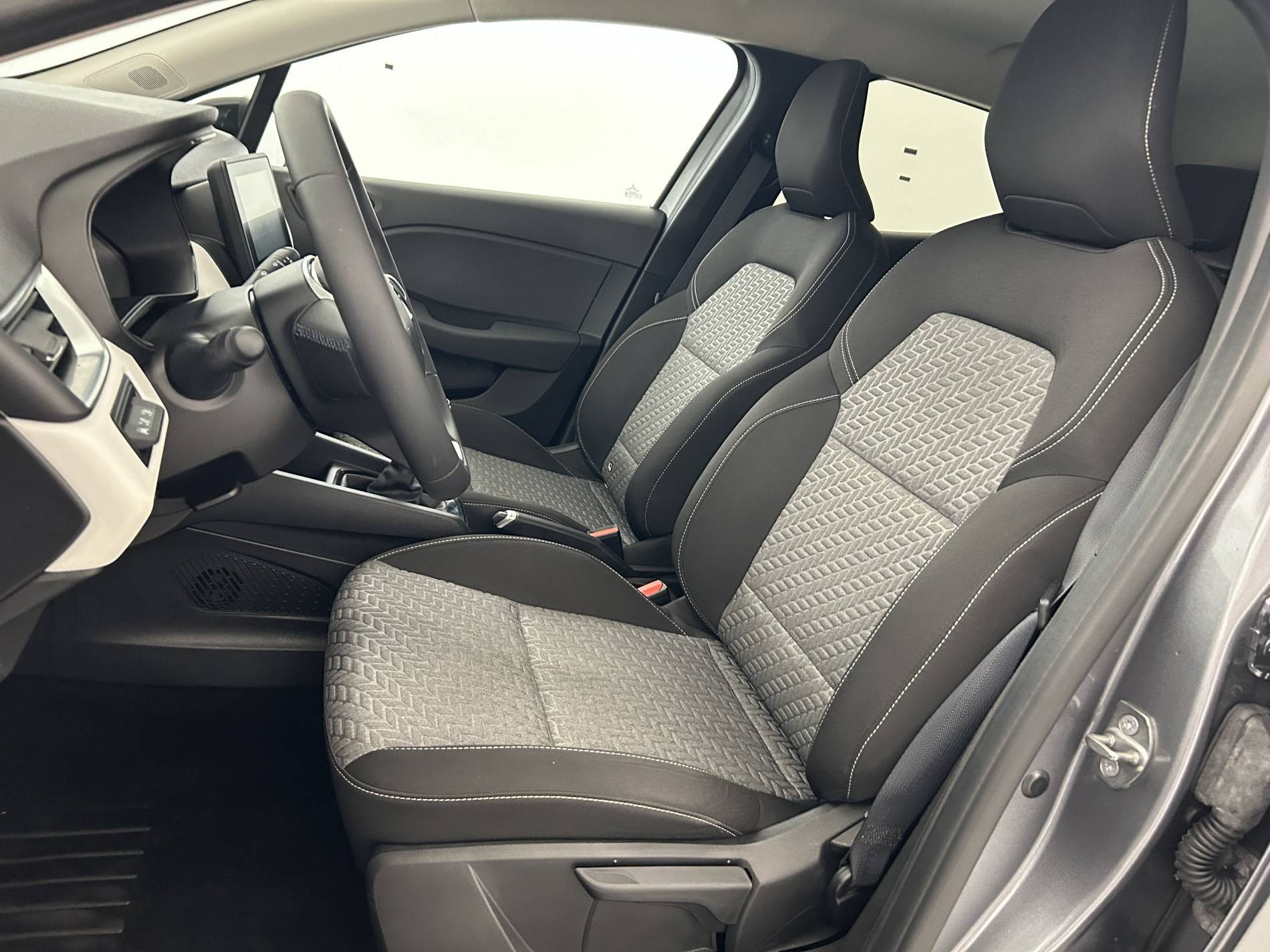 Vente en ligne Renault Clio 5 Clio TCe 90 au prix de 13 490 €