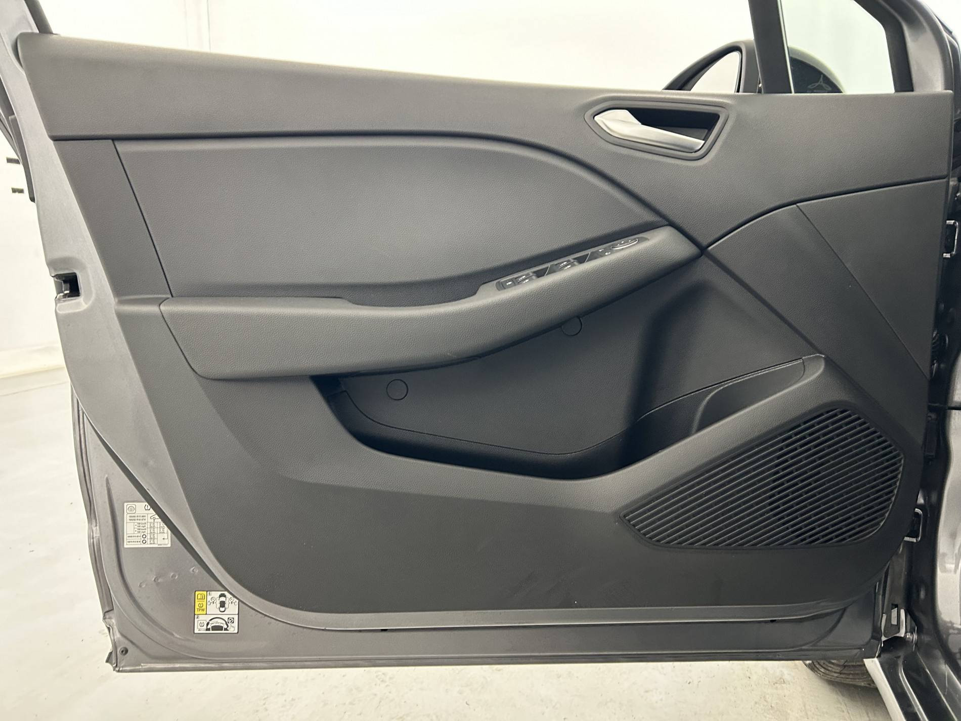 Vente en ligne Renault Clio 5 Clio TCe 90 au prix de 13 490 €