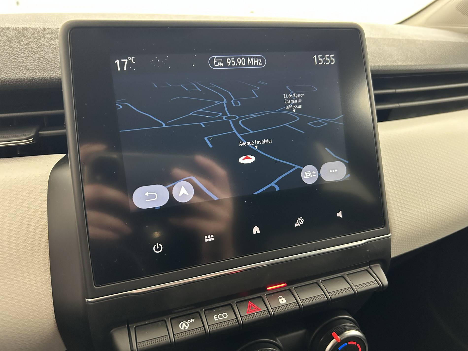 Vente en ligne Renault Clio 5 Clio TCe 90 au prix de 13 490 €