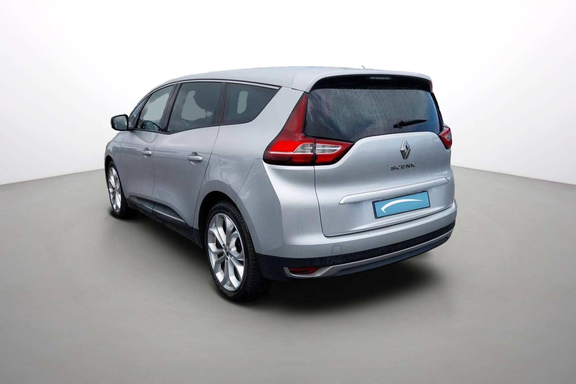 Vente en ligne Renault Grand Scenic 4 Grand Scenic Blue dCi 120 au prix de 15 490 €