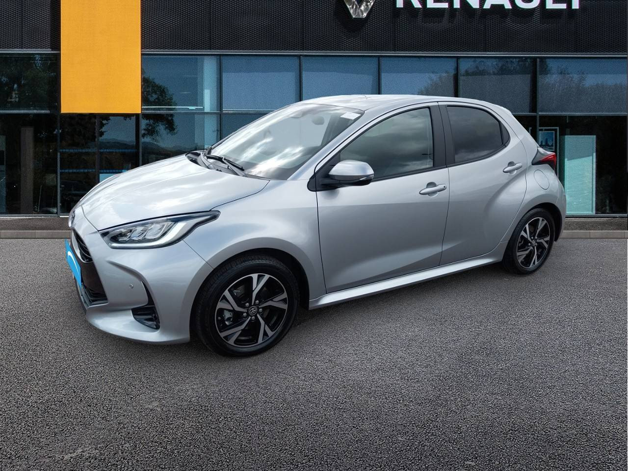 Toyota Yaris  130h occasion de 2024 en vente à Caen