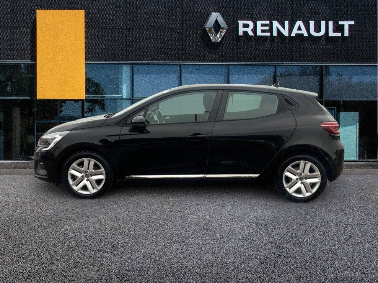 Vente en ligne Renault Clio 5 Clio E-Tech 140 - 21N au prix de 15 990 €