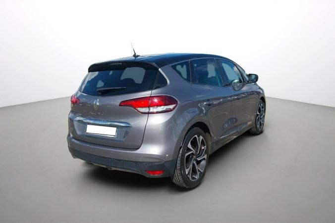 Vente en ligne Renault Scenic 4 Scenic TCe 140 FAP EDC au prix de 17 990 €