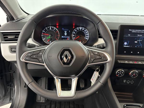 Vente en ligne Renault Clio 5 Clio TCe 90 au prix de 15 990 €