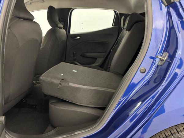 Vente en ligne Renault Clio 5 Clio TCe 90 au prix de 14 990 €