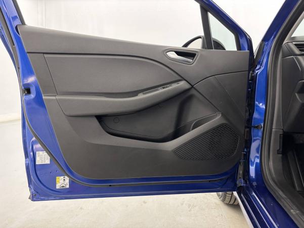 Vente en ligne Renault Clio 5 Clio TCe 90 au prix de 14 990 €
