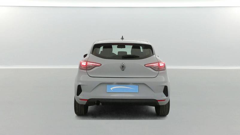 Vente en ligne Renault Clio 5 Clio TCe 90 au prix de 16 590 €