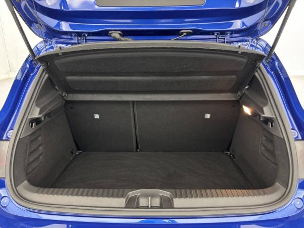 Vente en ligne Renault Clio 5 Clio TCe 90 au prix de 14 990 €