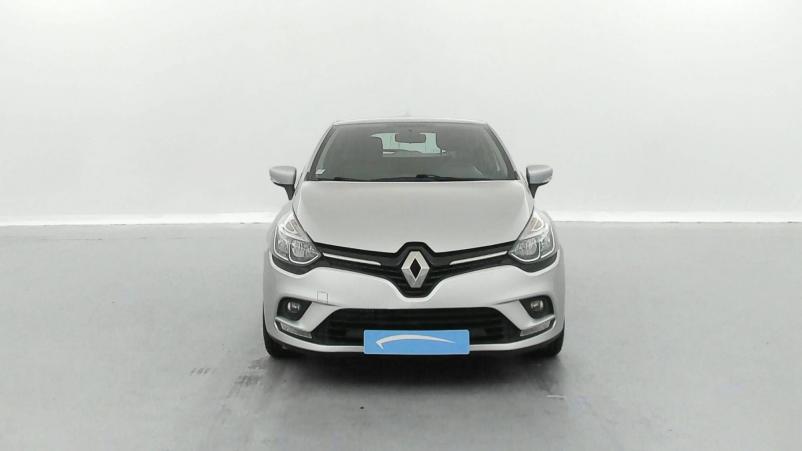 Vente en ligne Renault Clio 4 Clio TCe 90 E6C au prix de 11 490 €