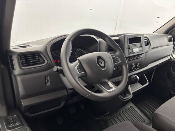 Vente en ligne Renault Master Fourgon MASTER FGN TRAC F3500 L2H2 BLUE DCI 135 au prix de 25 990 €
