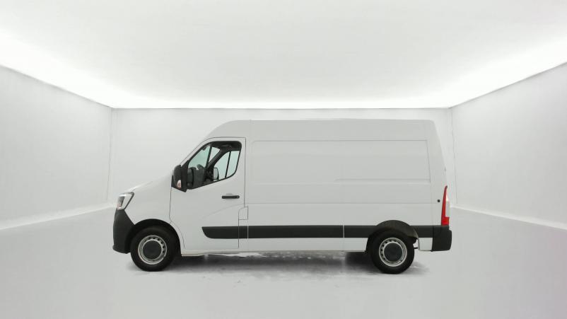Vente en ligne Renault Master Fourgon MASTER FGN TRAC F3500 L2H2 BLUE DCI 135 au prix de 25 990 €