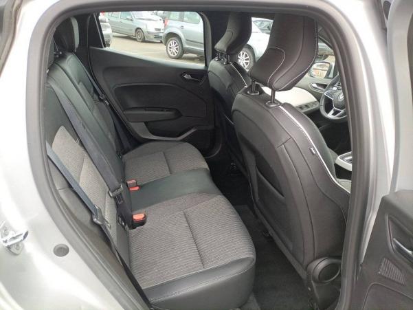 Vente en ligne Renault Clio 5 Clio TCe 90 - 21N au prix de 14 580 €