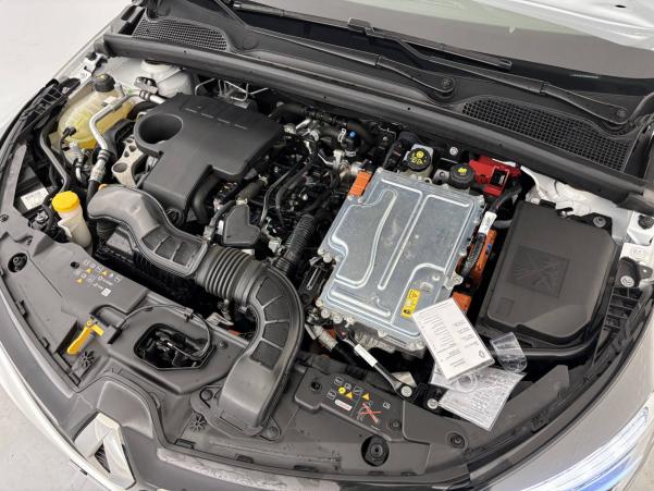 Vente en ligne Renault Clio 5 Clio E-Tech 140 - 21N au prix de 16 590 €