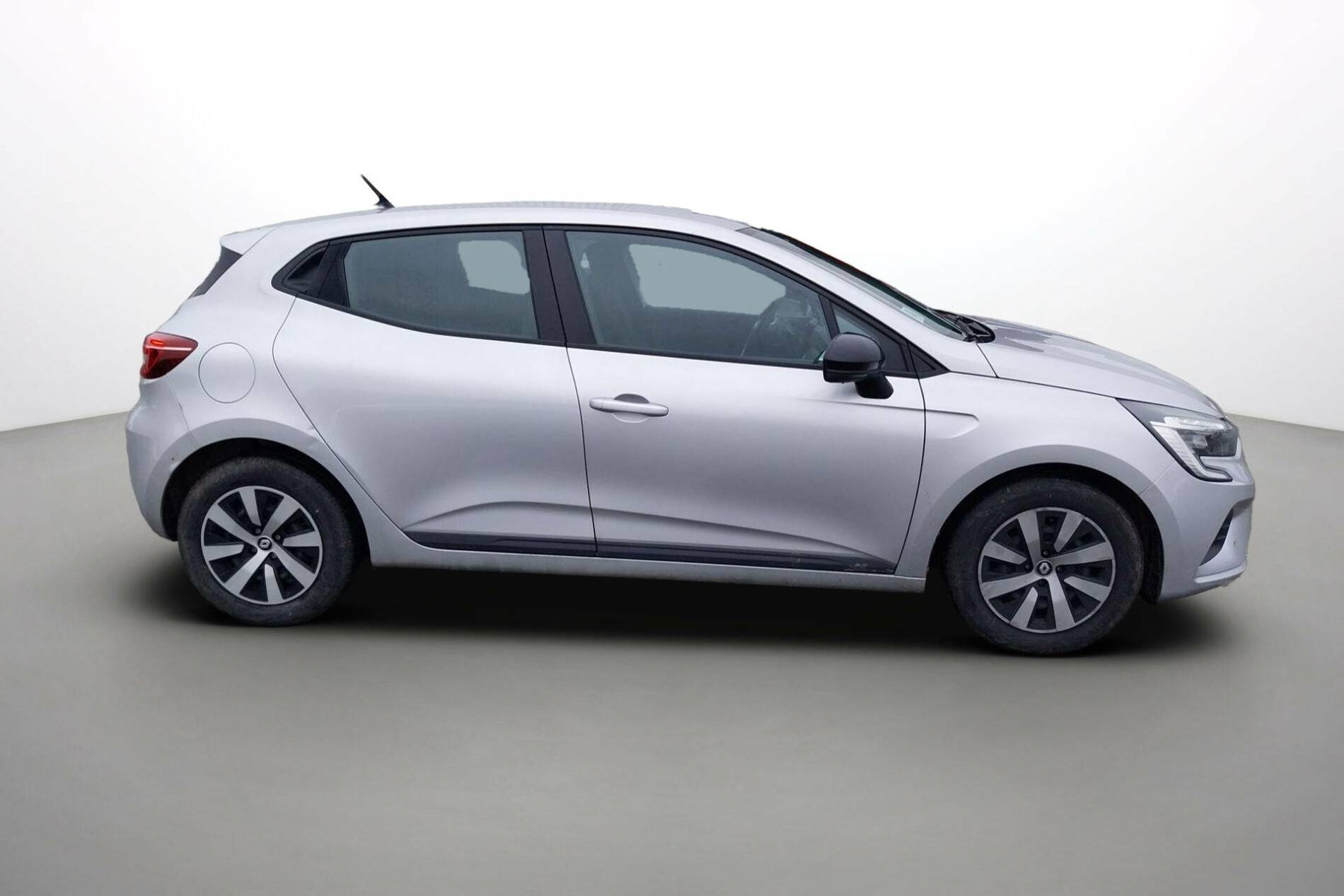 Vente en ligne Renault Clio 5 Clio TCe 90 au prix de 13 690 €