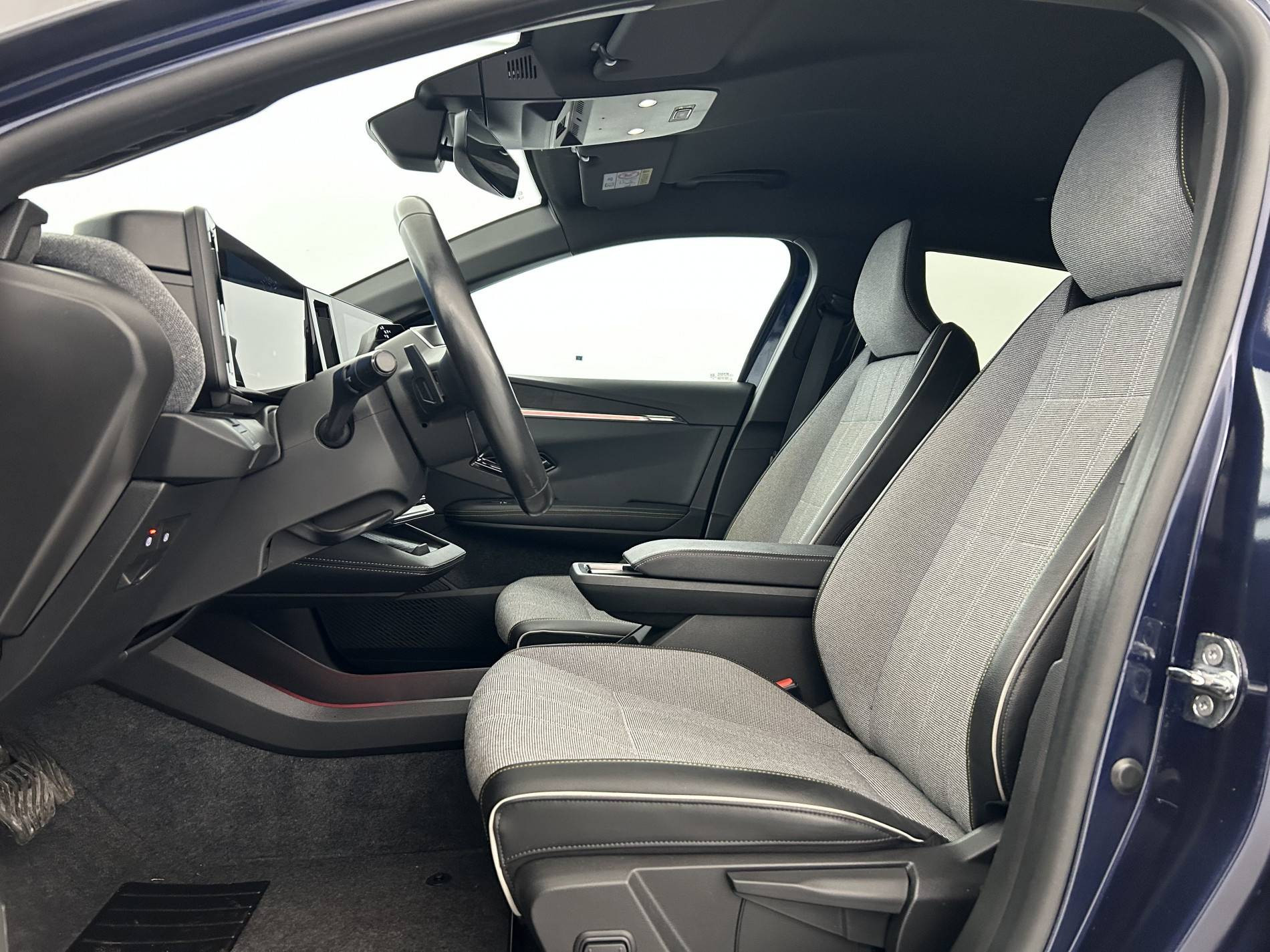 Vente en ligne Renault Megane E-Tech  EV60 220 ch optimum charge au prix de 21 990 €