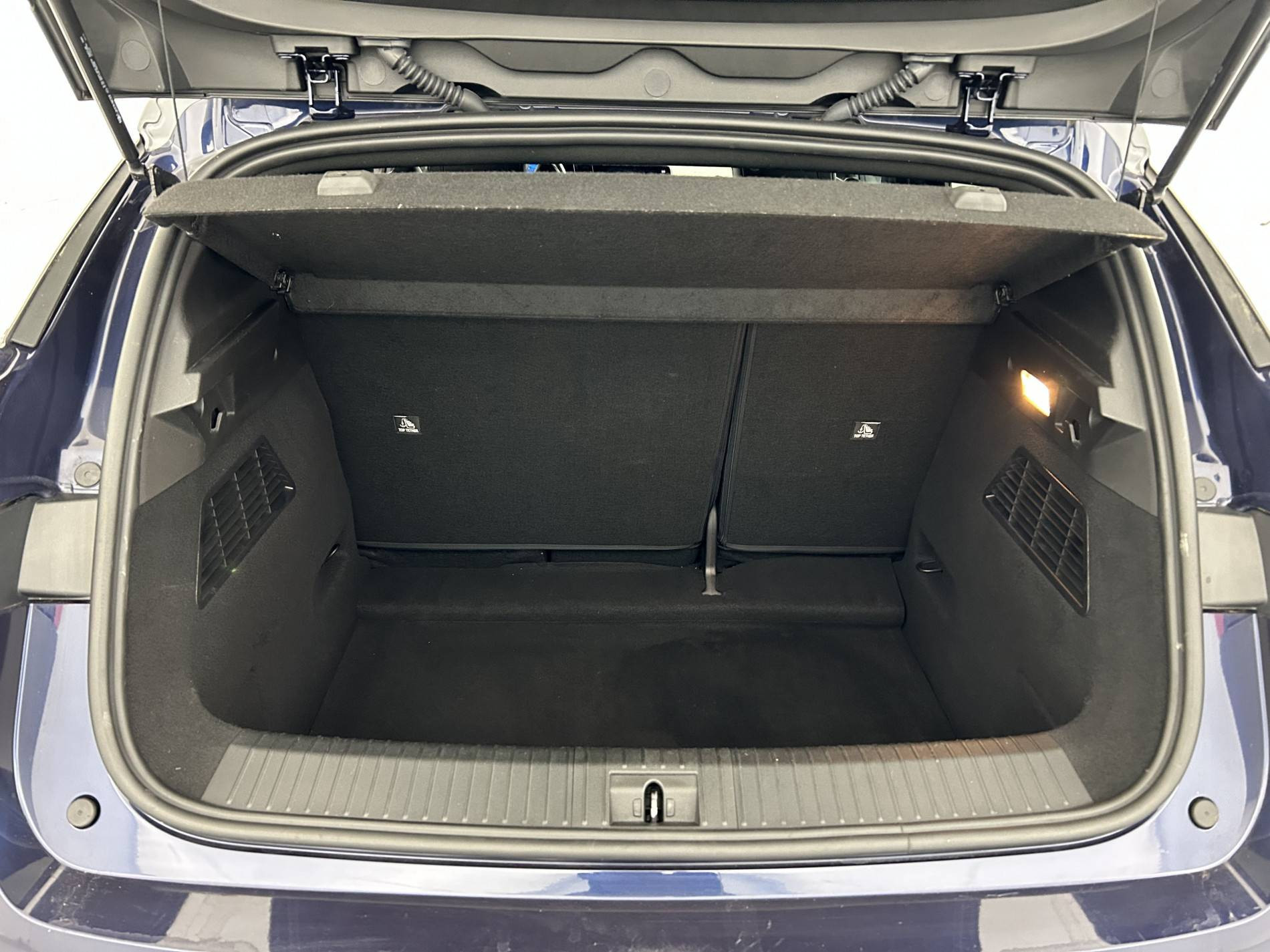 Vente en ligne Renault Megane E-Tech  EV60 220 ch optimum charge au prix de 21 990 €