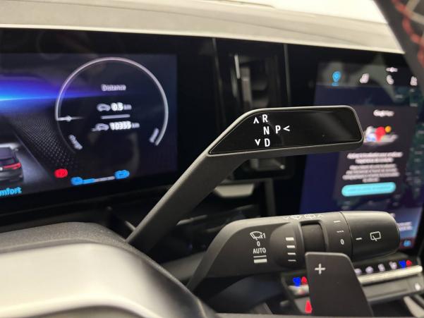 Vente en ligne Renault Espace Espace E-Tech hybrid 200 au prix de 39 990 €