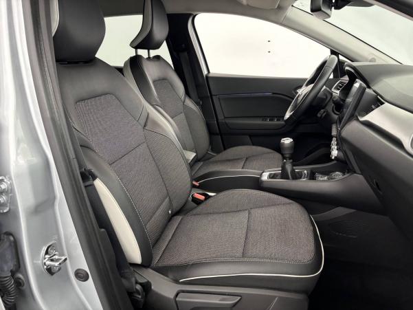 Vente en ligne Renault Captur  TCe 140 - 21 au prix de 17 990 €
