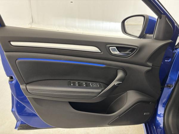 Vente en ligne Renault Megane 4 Estate Mégane IV Estate PHEV 160 au prix de 19 990 €