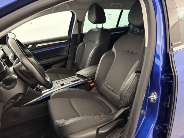 Vente en ligne Renault Megane 4 Estate Mégane IV Estate PHEV 160 au prix de 19 990 €