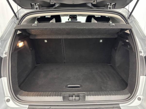 Vente en ligne Renault Captur  TCe 140 - 21 au prix de 17 990 €