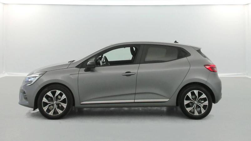 Vente en ligne Renault Clio 5 Clio TCe 90 au prix de 15 890 €