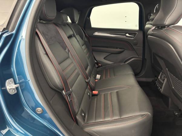 Vente en ligne Renault Arkana  E-Tech 145 au prix de 22 990 €