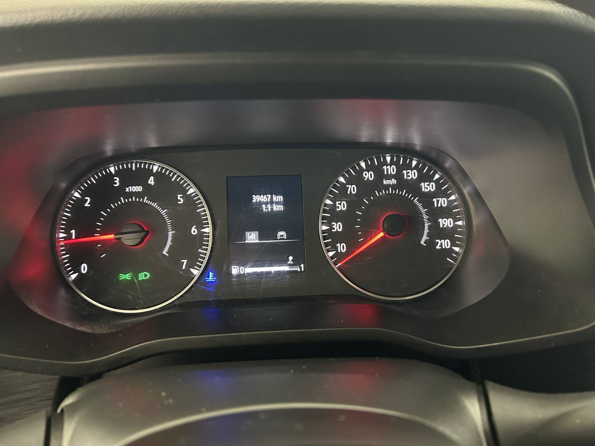 Vente en ligne Renault Trafic 3 Fourgon TRAFIC FGN L1H1 3000 KG BLUE DCI 130 au prix de 23 990 €