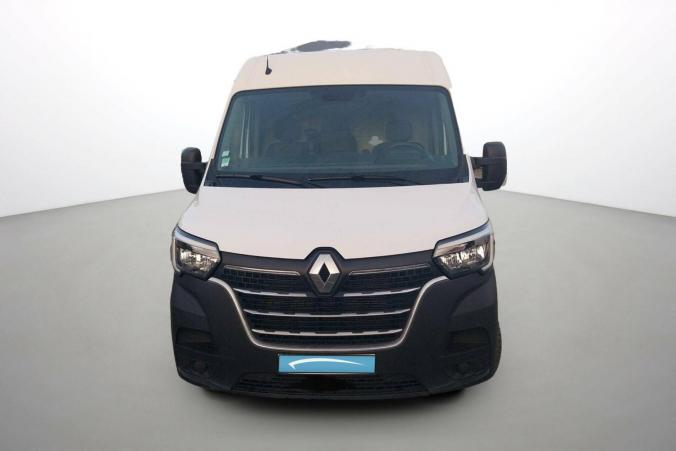 Vente en ligne Renault Master Fourgon MASTER FGN TRAC F3300 L2H2 DCI 135 au prix de 24 990 €